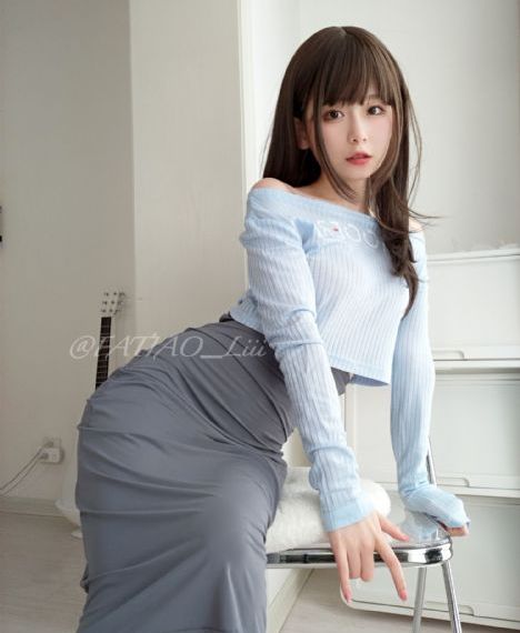 调教室虐调教h打开腿_720完整版观看