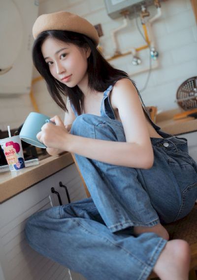 含着她的花蒂啃咬高潮免费_高清免费全集观看