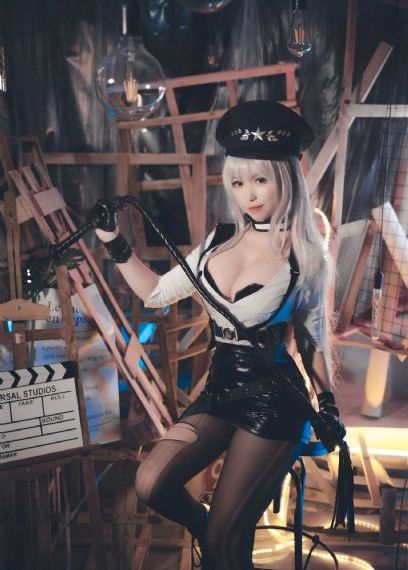 亚洲制服丝袜日韩熟女中文_BD在线播放观看