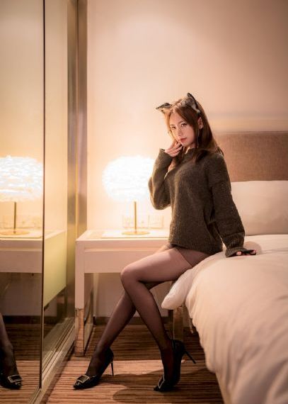 美女站立式x0x0又黄动态图_HD免费播放
