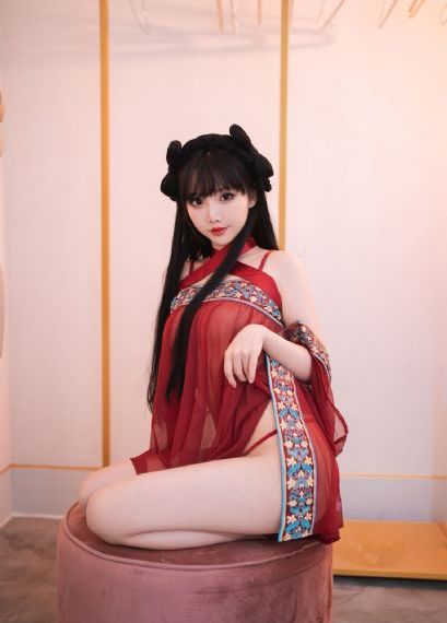 法国艳妇LaraLateXD_国产剧手机在线看