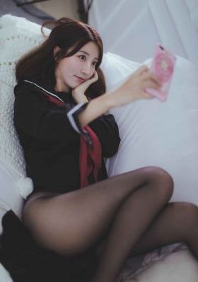 白嫩胴体极品尤物裸体图_1080P视频大全